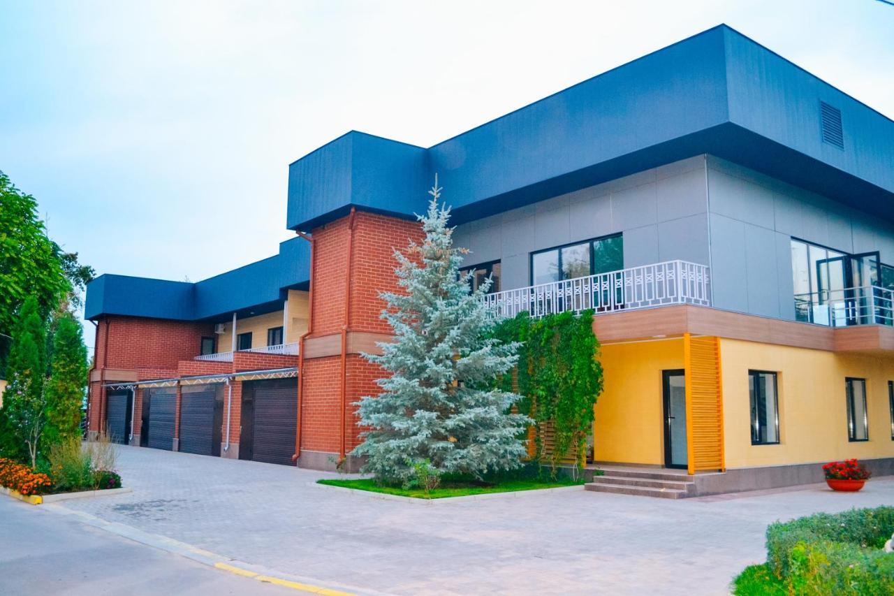 Gоlden Dragon Villa Hotel Bishkek Exterior photo